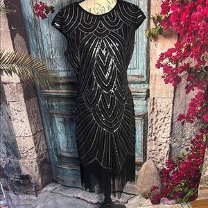 Meet your retro beauty NWT black beaded flapper dress, size XL